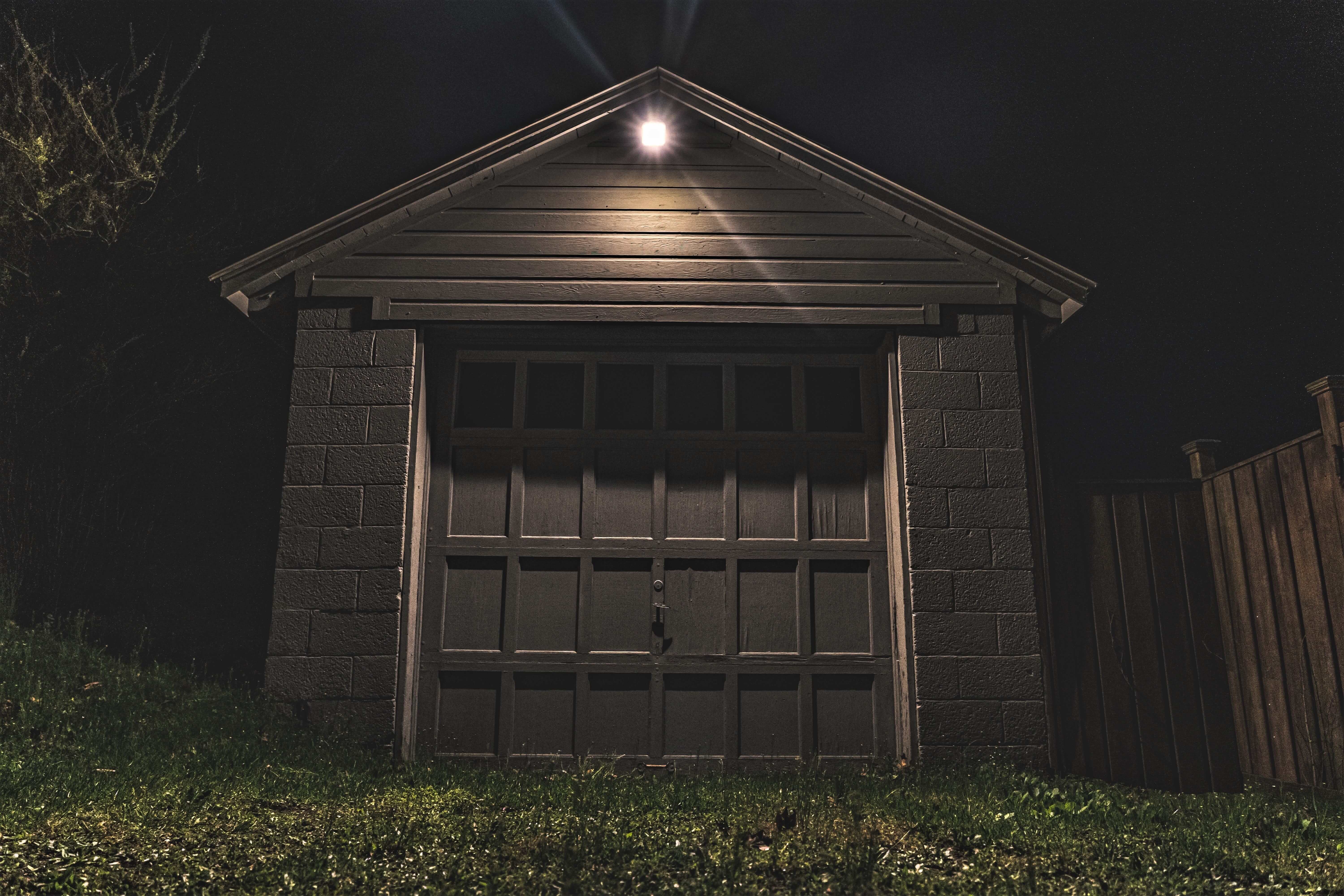 Floodlight Shed image-min Floodlight Shed