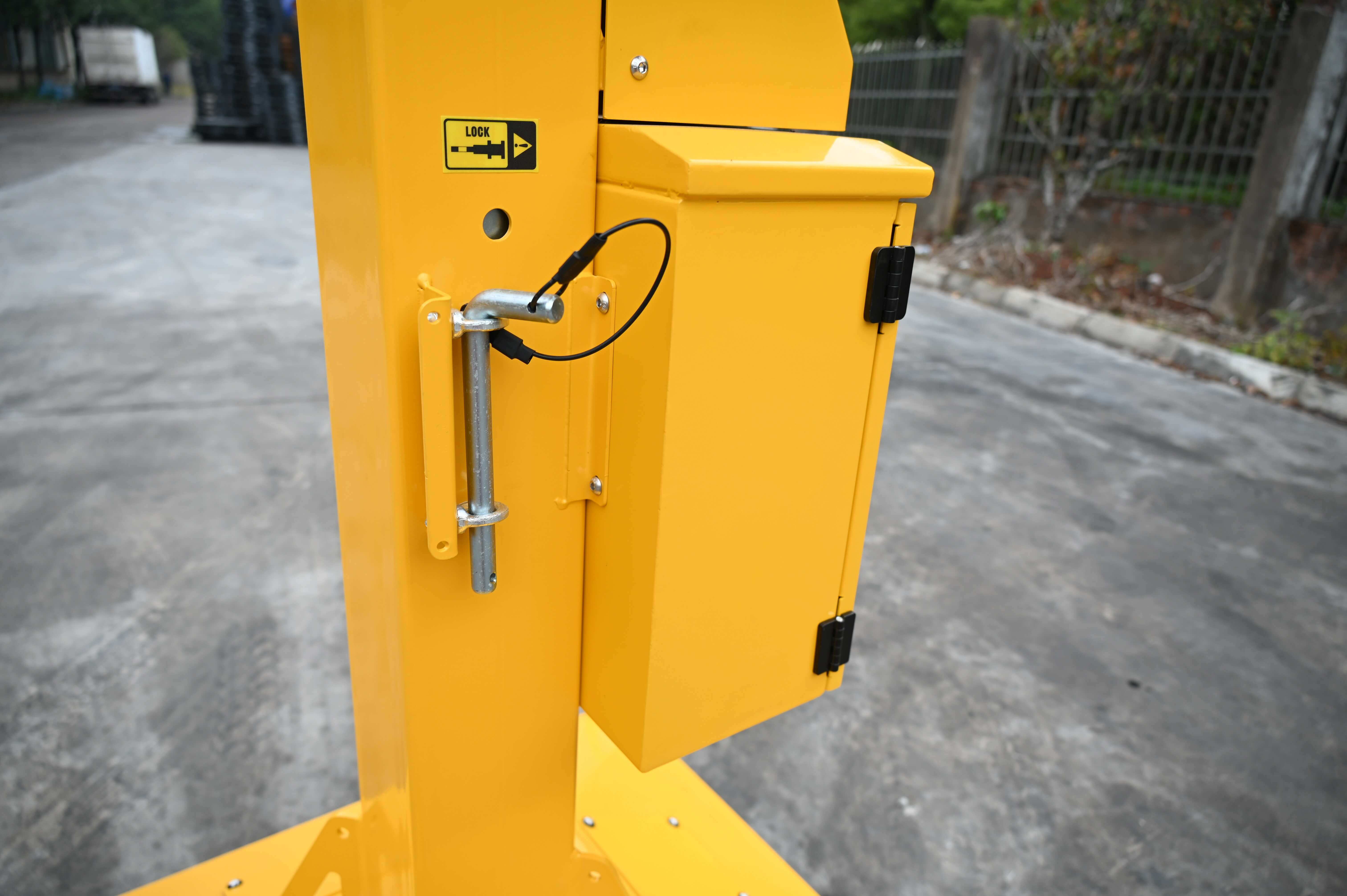 Control Box on Lighting Tower Vizona-min Control Box on Lighting Tower Vizona