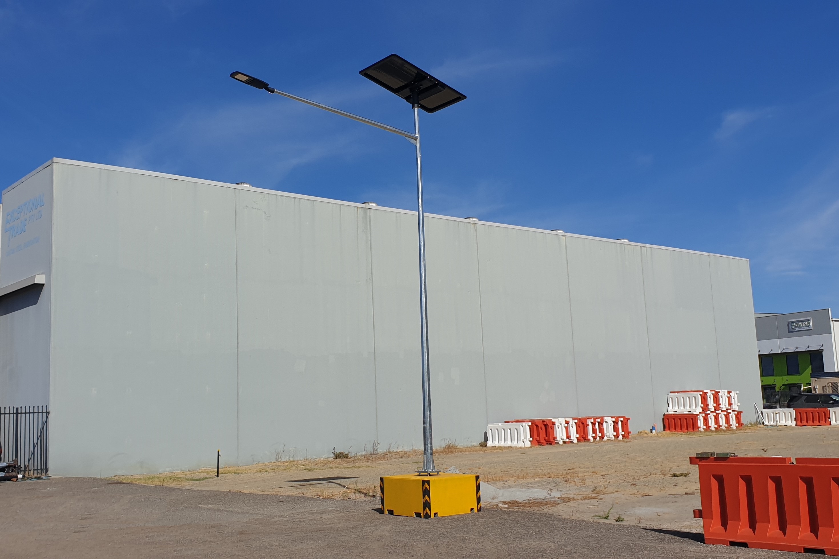 EcoCivil with Fixed Pole (3)