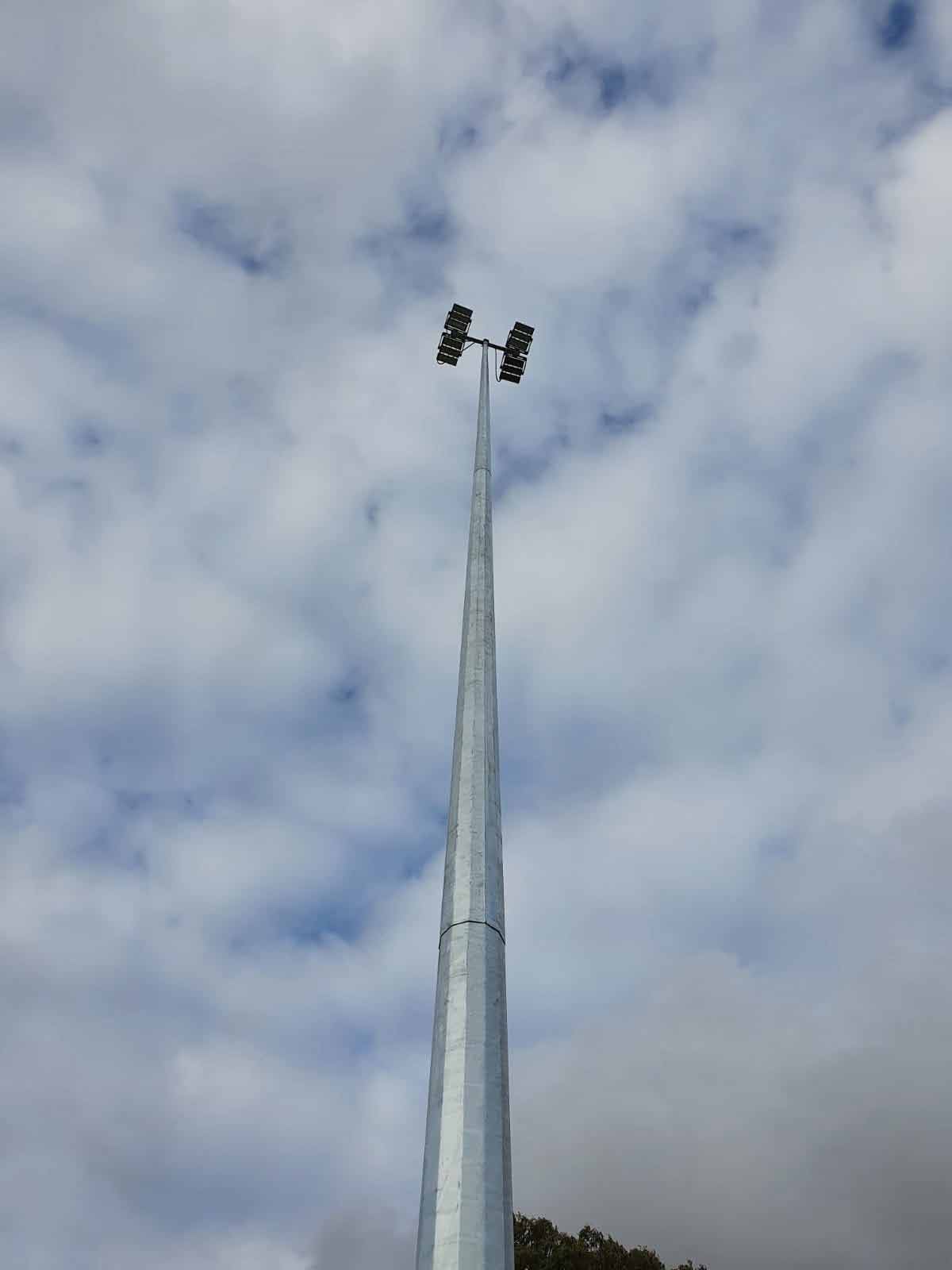 High Mast Light Pole